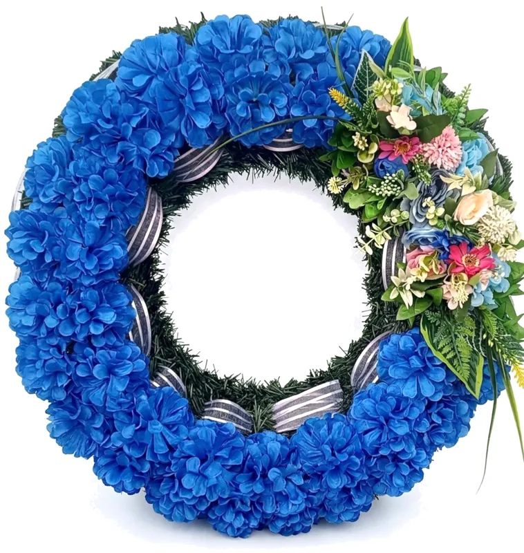 Coroană funerară din flori artificiale, albastră, 70 cm
